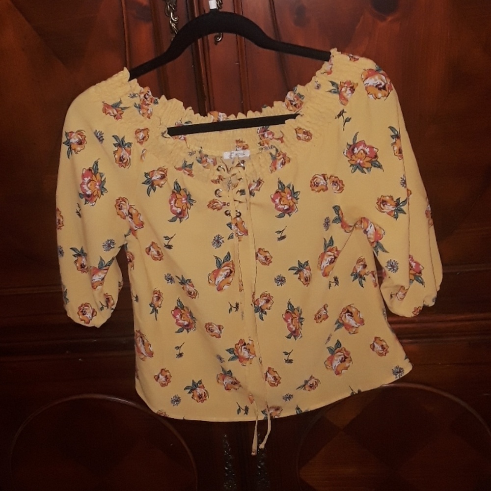 Michel Off shoulder Yellow floral print top